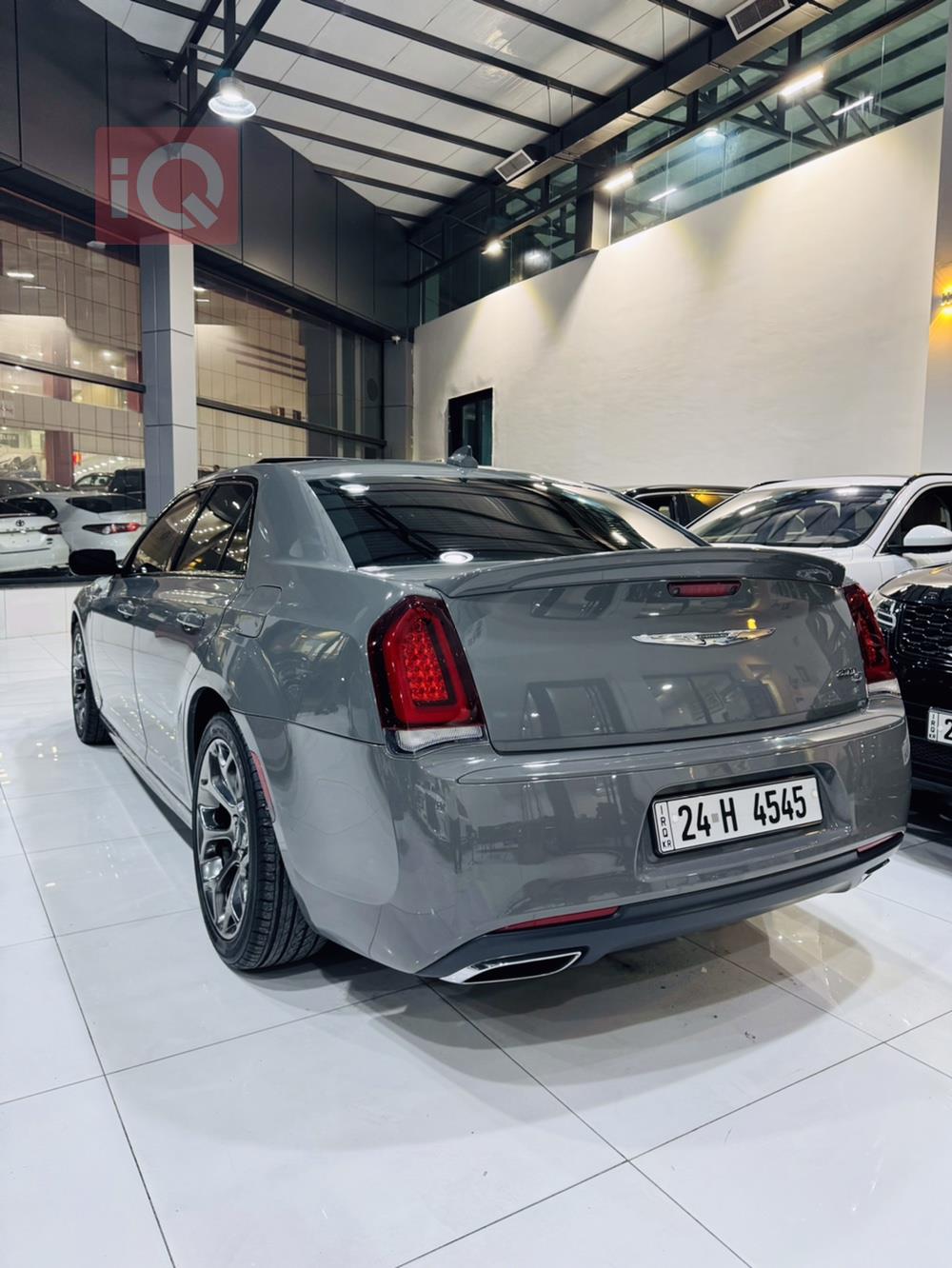 Chrysler 300